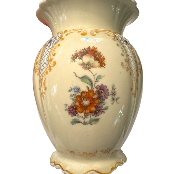 Vintage Bavaria Schumann porcelain mini vase Germany Porcelain vase - Picture 3 of 5